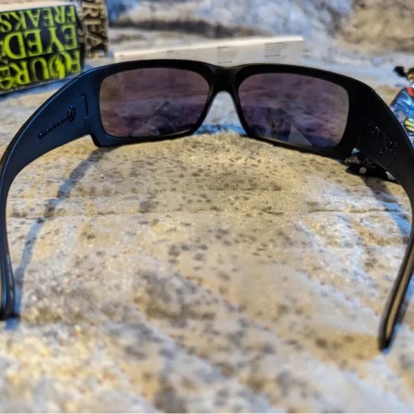 Electric HOY Sunglasses Matte Black Frame, Grey/Green 580 Pro Lenses NWT - Picture 4 of 6